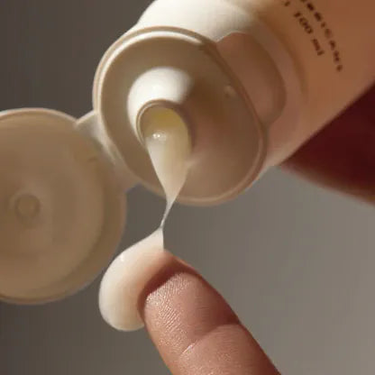 Best Lubes in Canada: Water-Based, Silicone and Oil-Based Explained