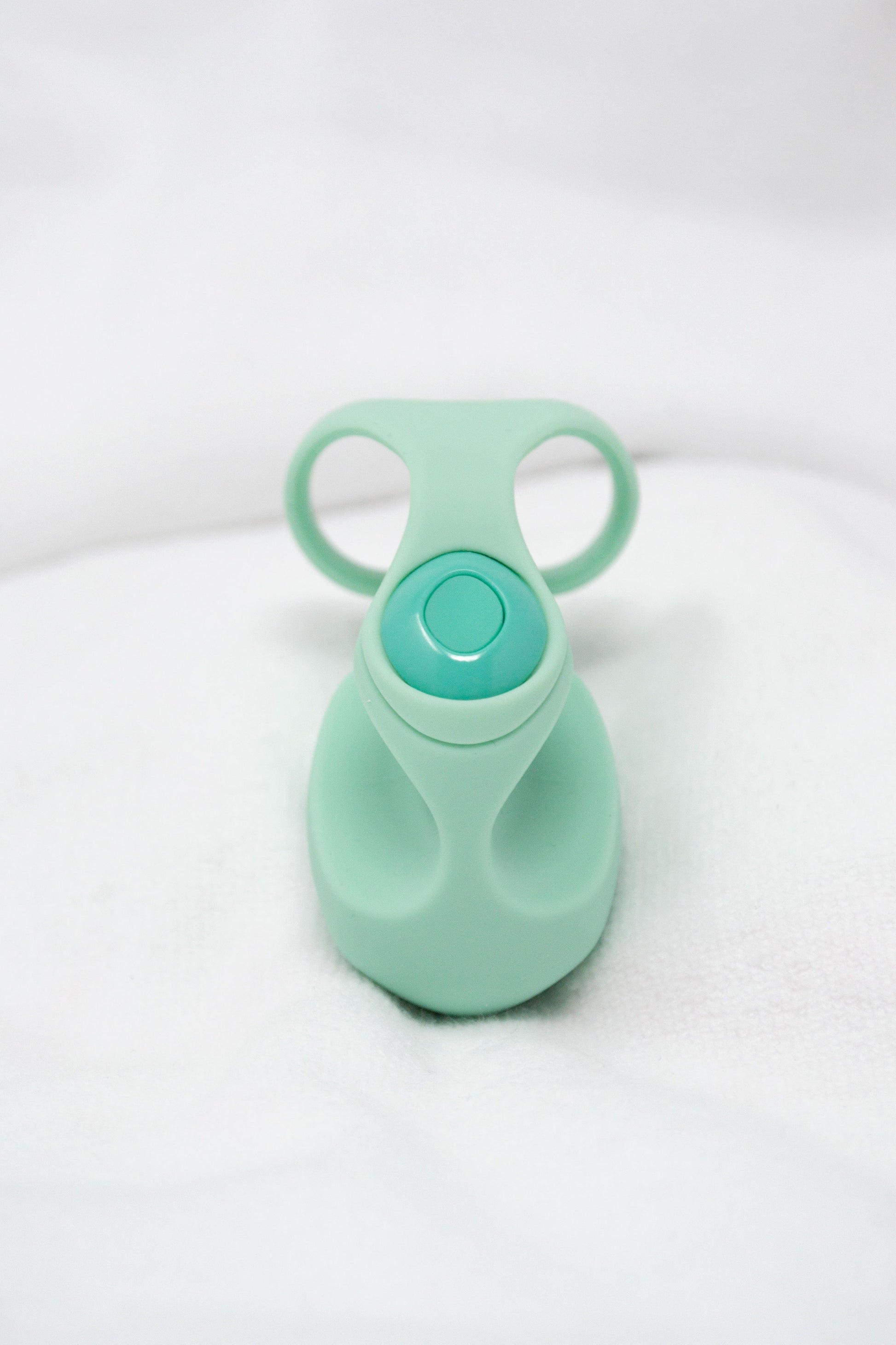 Dame Fin Finger Vibe Discreet & Versatile Pleasure XOXTOYS Dame Fin Finger Vibe Discreet & Versatile Pleasure XOXTOYS
