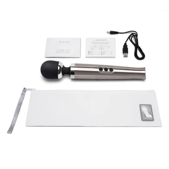 Le Wand Wand Massagers Le Wand Die Cast Rechargeable Vibrating Massager