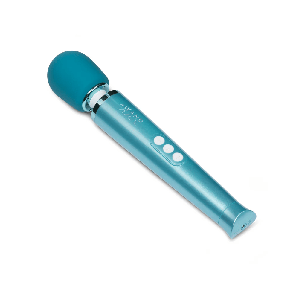 Le Wand Wand Vibrators Le Wand Dive Submersible Rechargeable Vibrating Massager