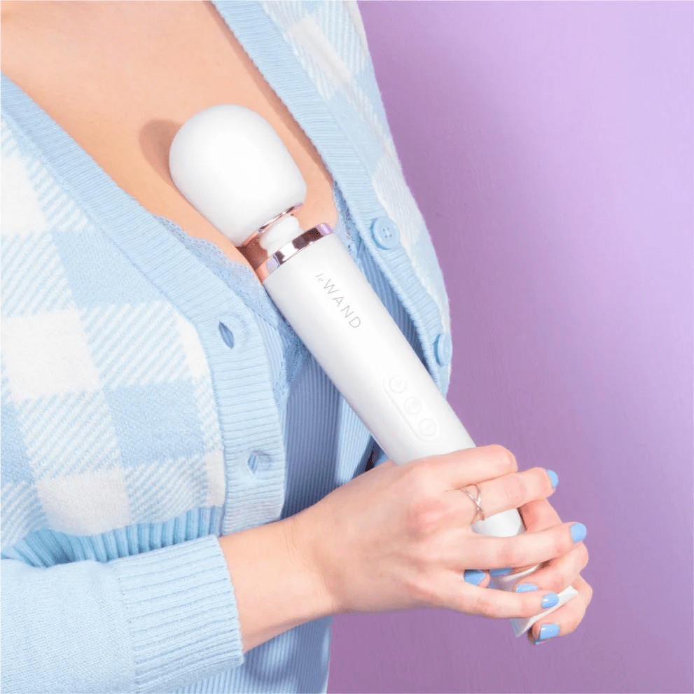 Le Wand Vibrators Le Wand Rechargeable Vibrating Massager