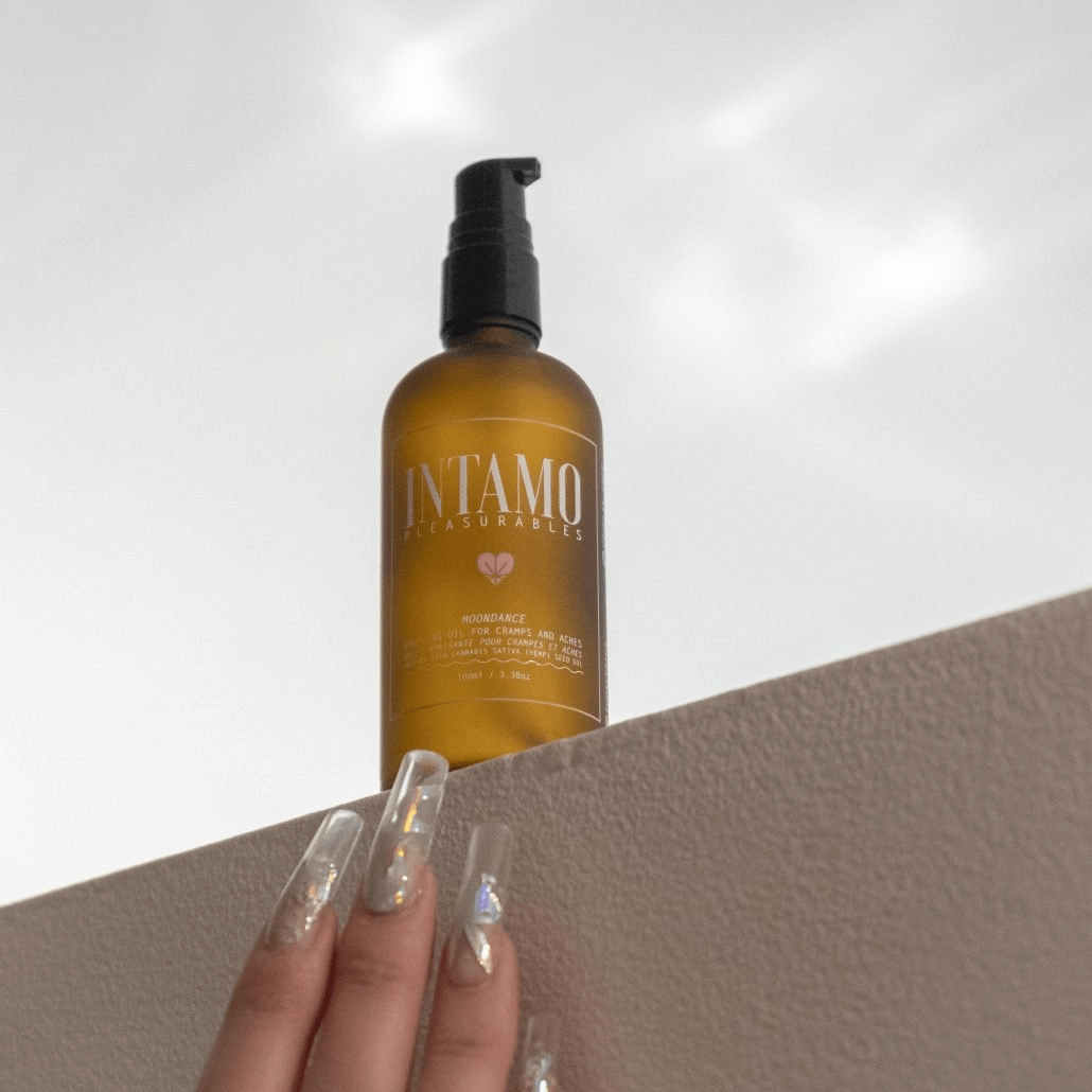 Intamo Pleasurables Lubes Intamo Moondance Soothing Oil for Cramps and Aches