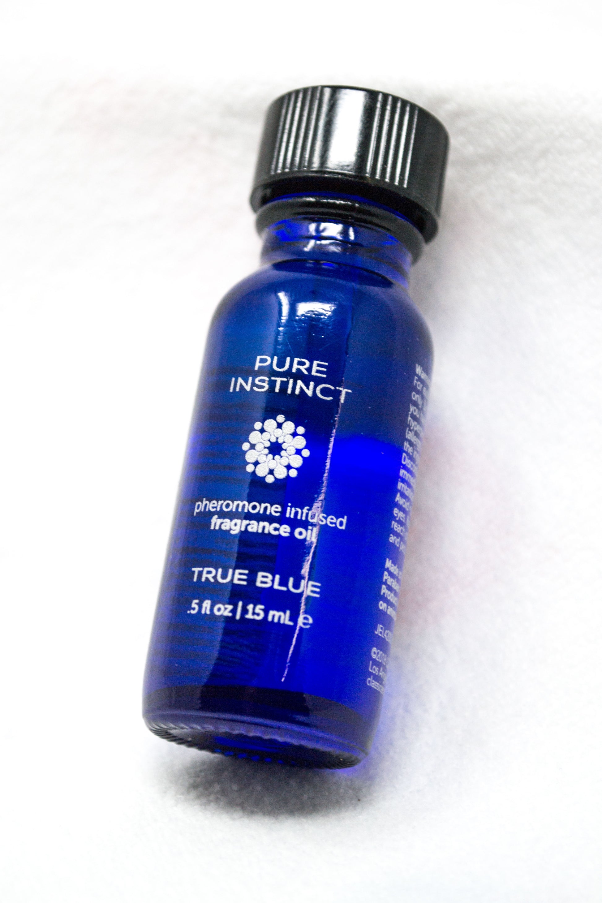 Pure Instinct True Blue Pheromone Oil - XOXTOYS
